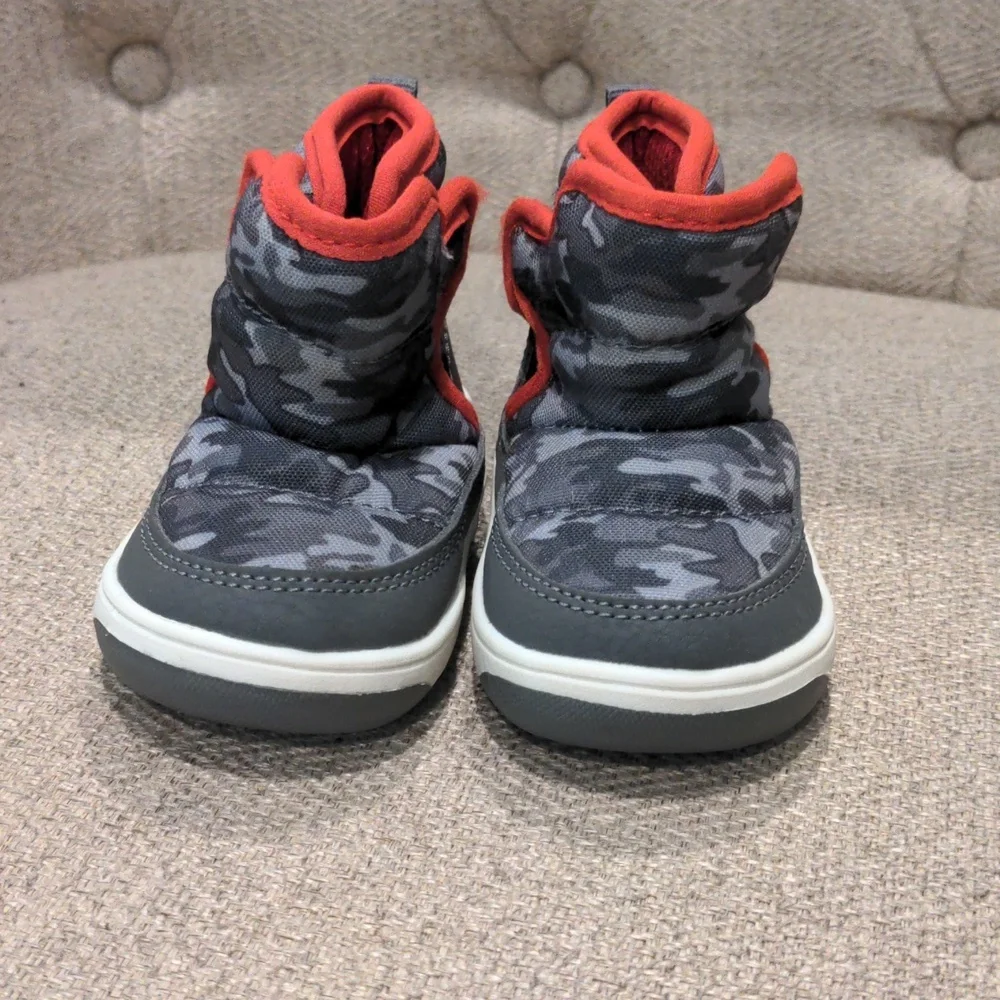 Baby Surprize By Stride Rite Aster Boots - Gray - Size 3
